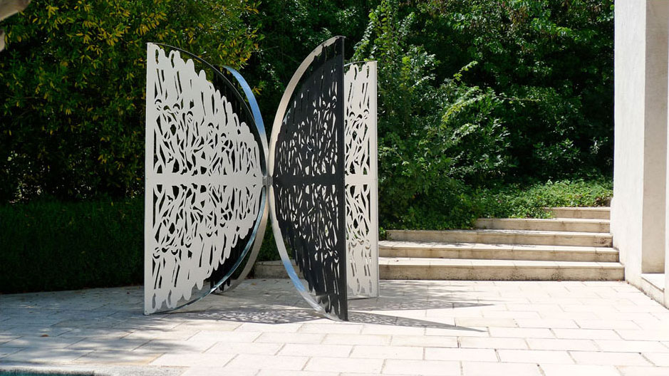 Papillon Fractal / Sculpture, découpe métal, 240 x 240 x 240cm - 2013