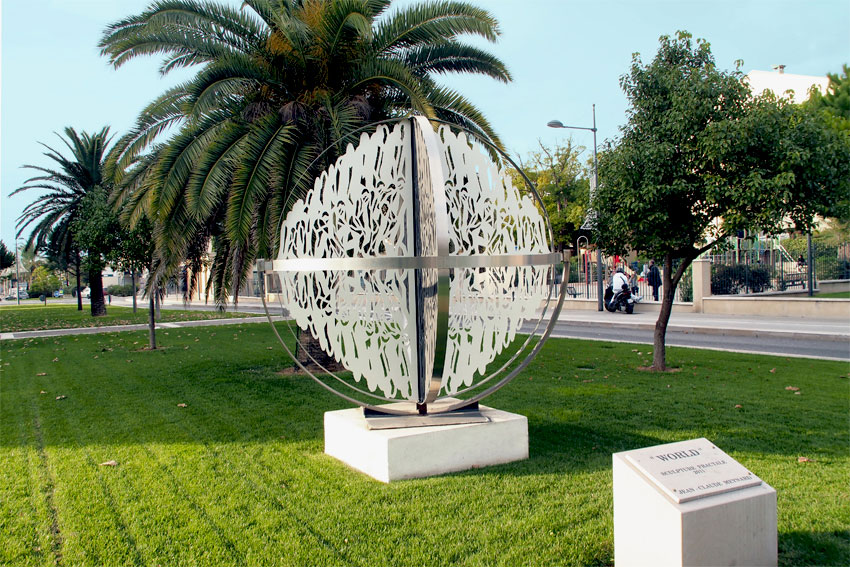Sculpture World / Ville de Six fours , Var, France / 2011