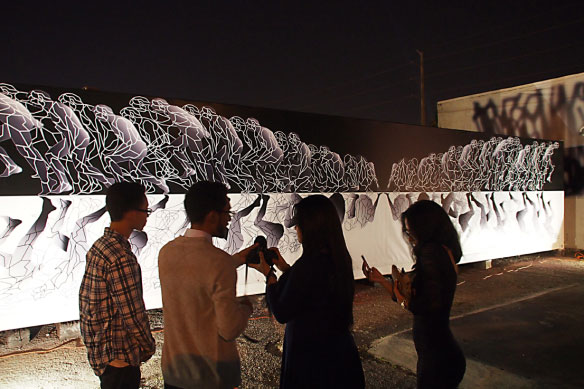 World déployée sur bâche 1 / Art of Infinity, Lelia Mordoch Gallery, Miami, USA / 2014
